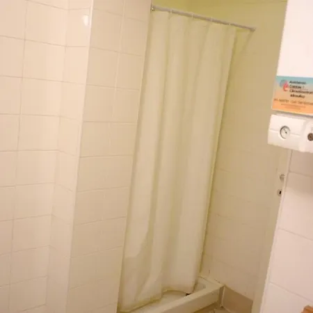 Дом отдыха House With 2 Bedrooms In With Terrace And Wifi Болонья
